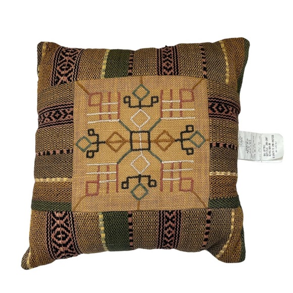 New Mexico Decorative Woven‎ Jute Blend Santa Fe Throw Pillow - Picture 1 of 3